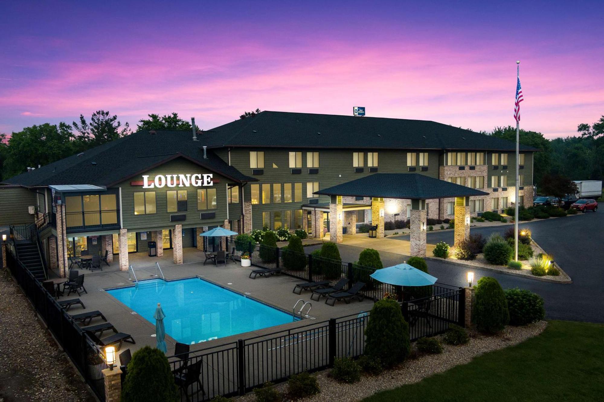 Best Western Park Oasis Inn Mauston Dış mekan fotoğraf